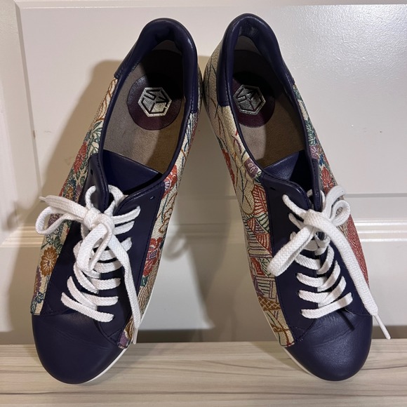 Tokyo Kimono Sneakers in Purple Orchid 003K (2023) - Picture 6 of 16